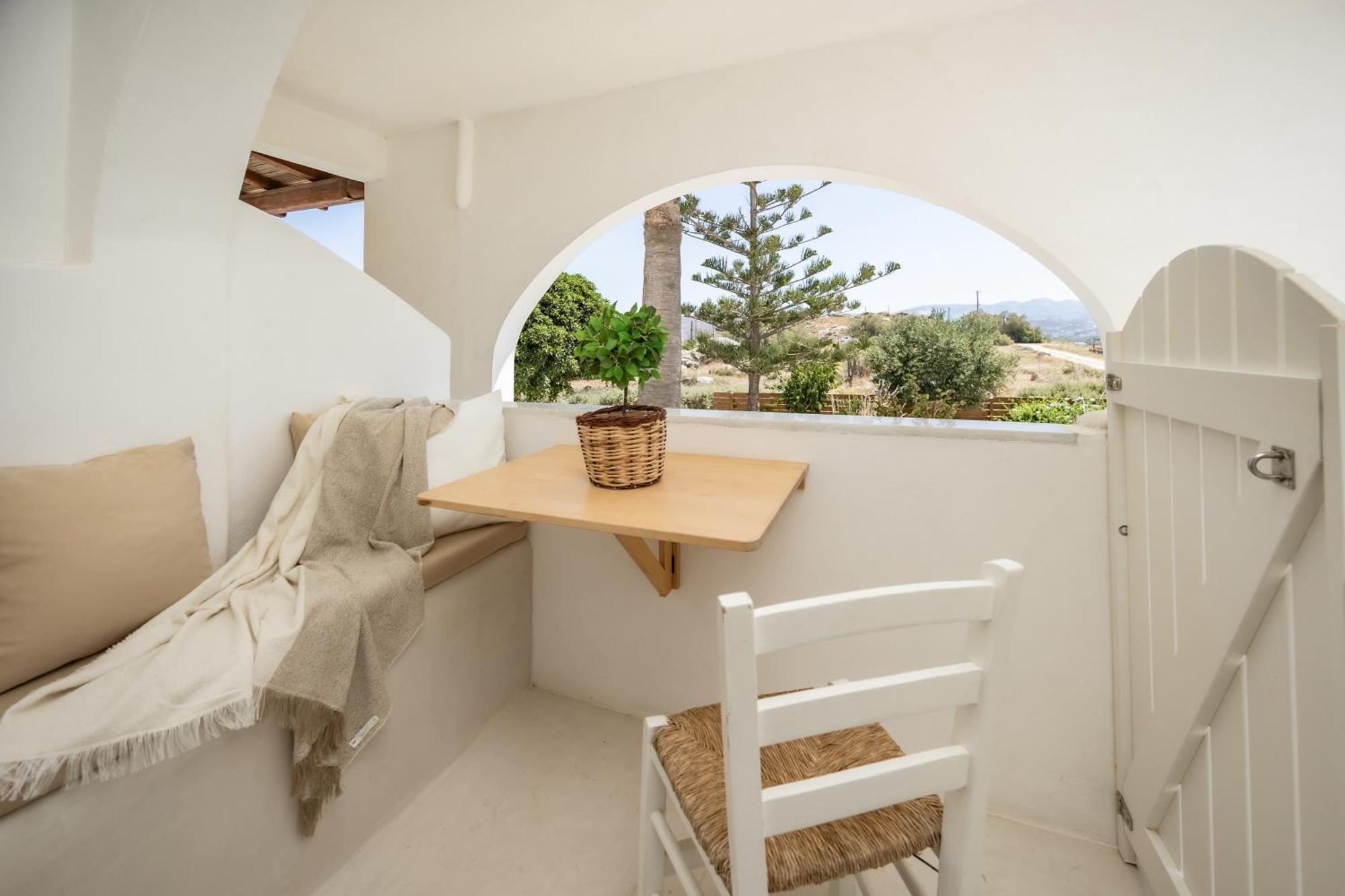 Thea Suites Naxos Agios Prokopios  Exterior foto